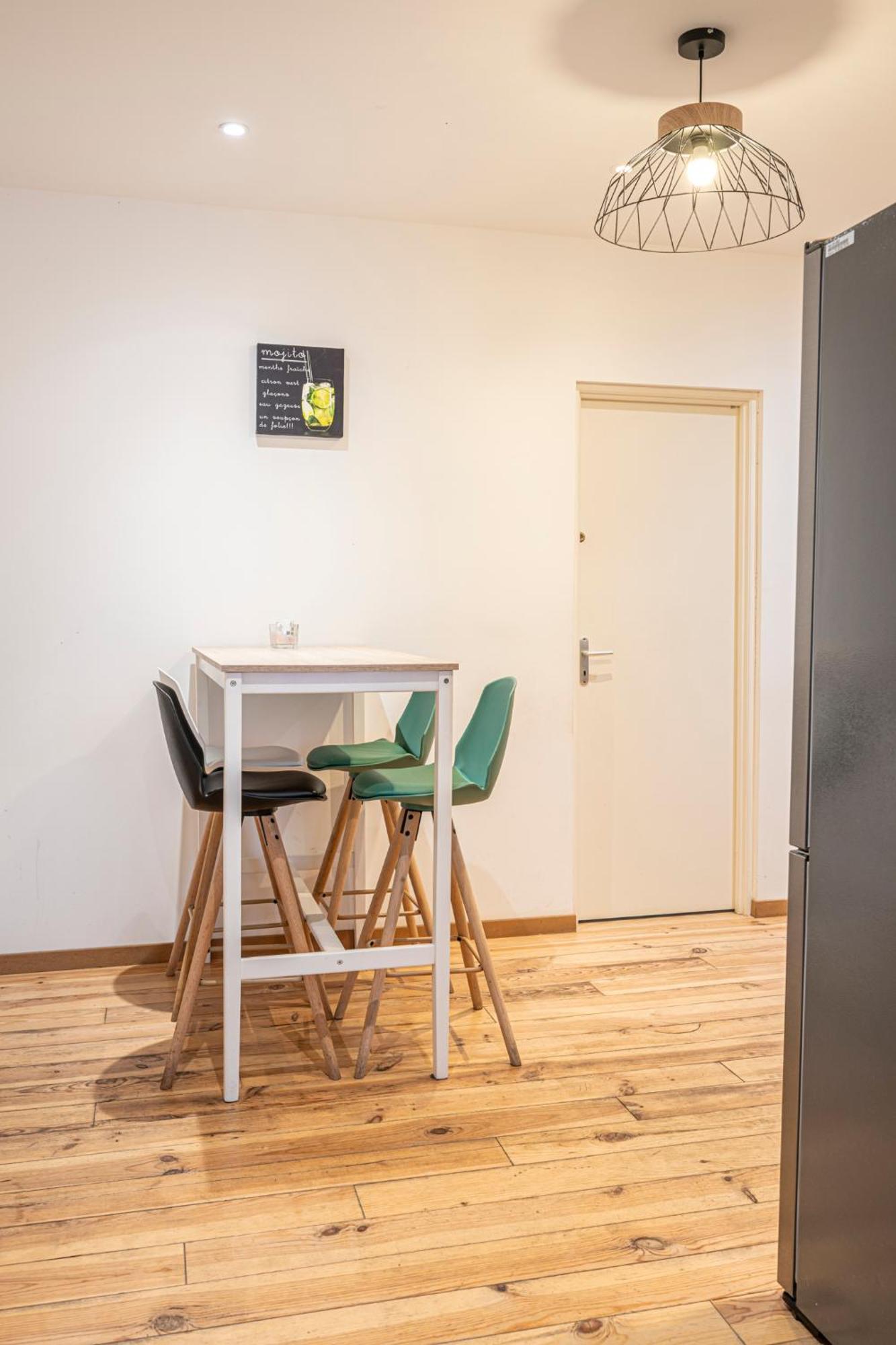 Chambre Privee Premium "La Belle Etoile" Apartment โป ภายนอก รูปภาพ